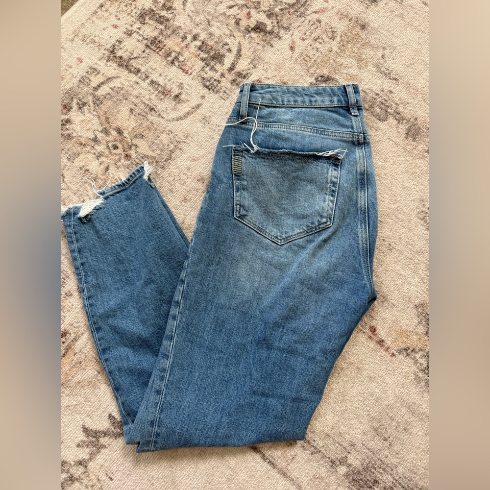 PAIGE Sarah Slim Jeans